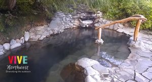 Lee más sobre el artículo El frío no se ha ido del todo; momento perfecto para que conozcas las Breitenbush Hot Springs
