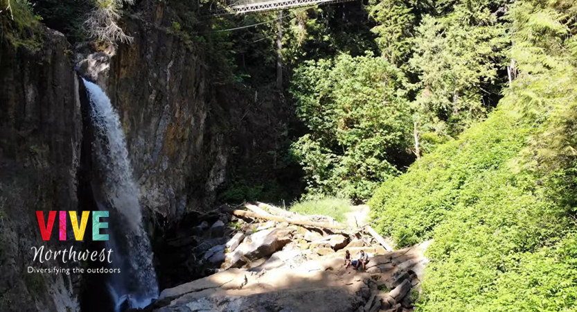 En este momento estás viendo Conoce Drift Creek Falls, una cascada que pocos conocen cerca de Lincoln City